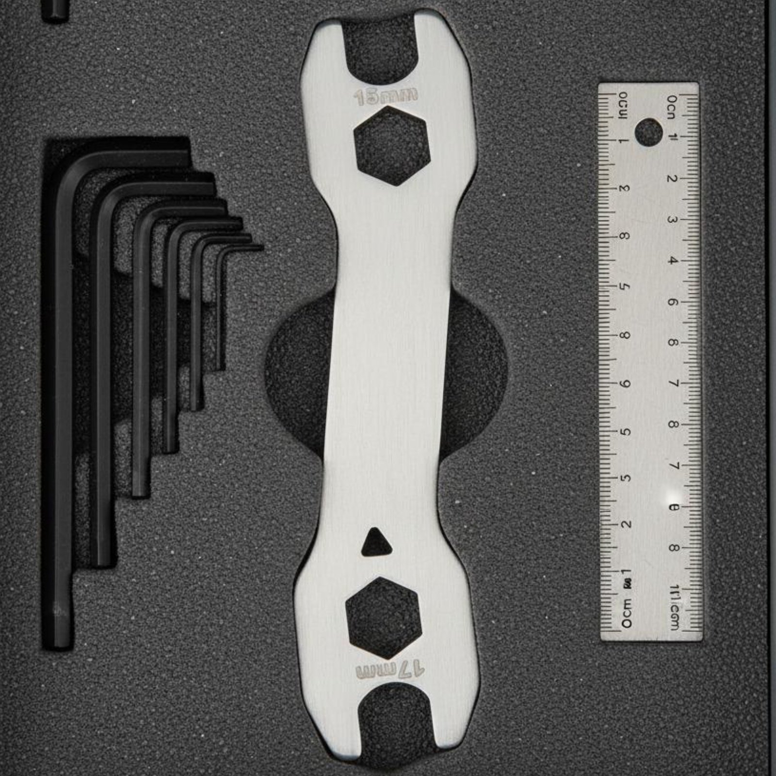 Dunne naaflenssleutel Slank on - Design Tools Workshop recensie en prijs